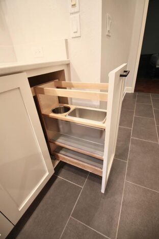 Bathrooms Image 137