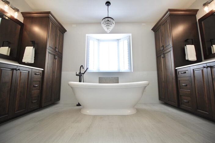 Bathrooms Image 139
