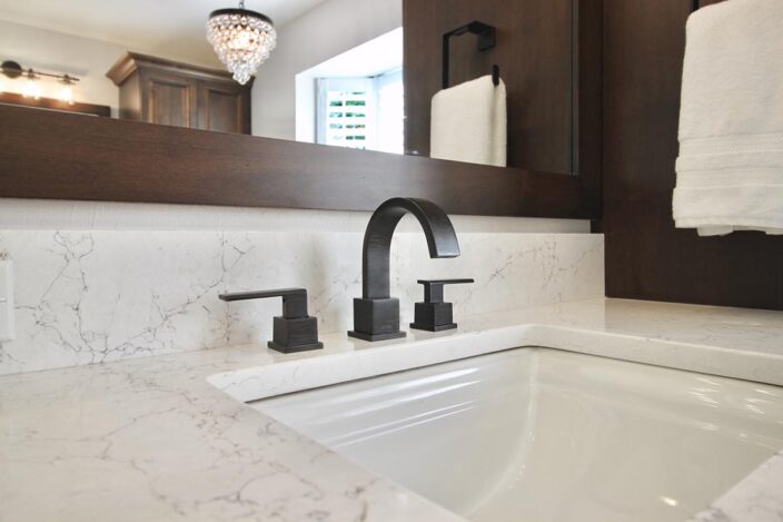 Bathrooms Image 142
