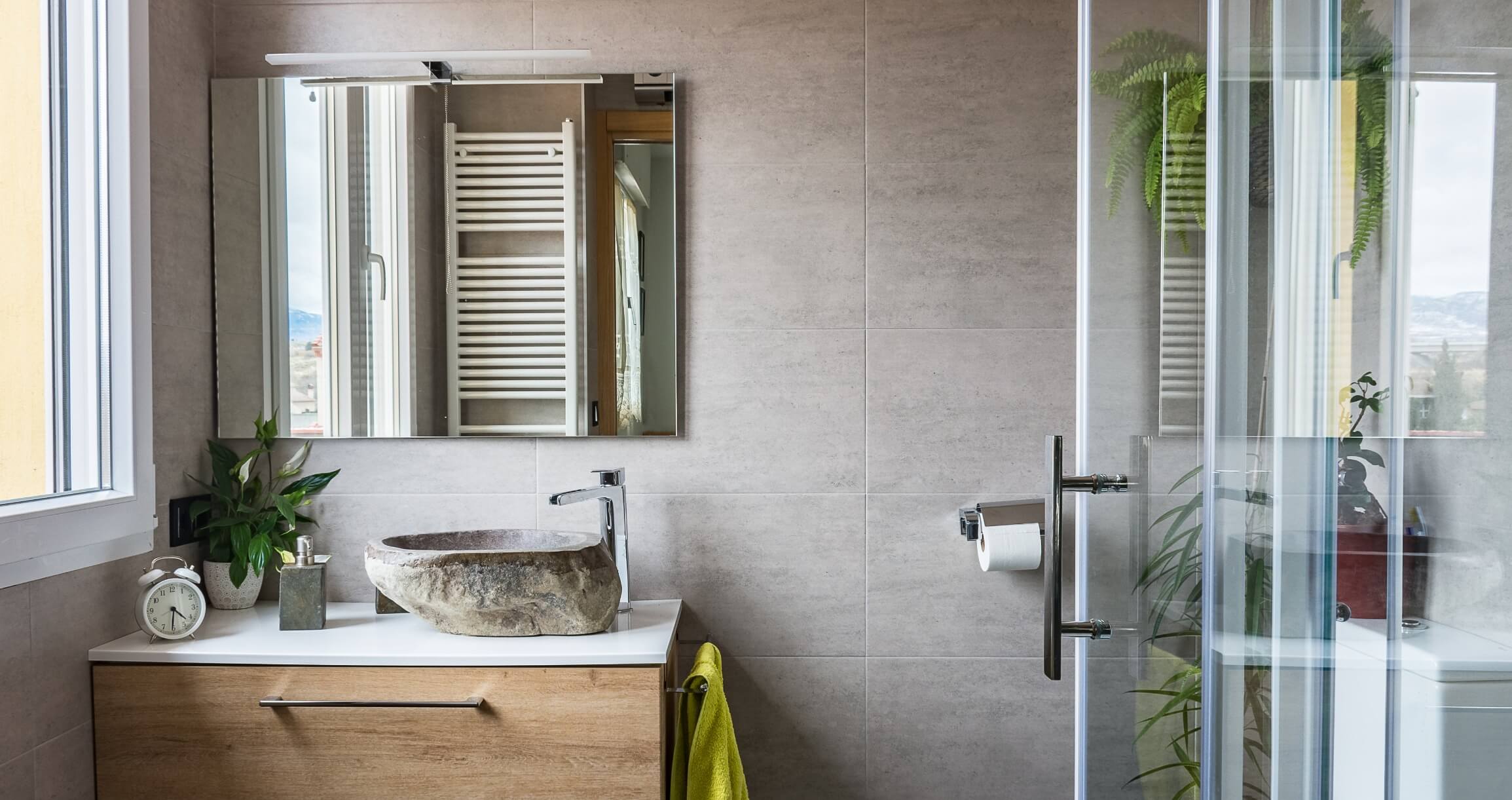 Small-Space Hacks For Bathroom Remodels