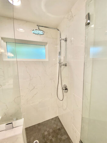 Bathrooms Image 87