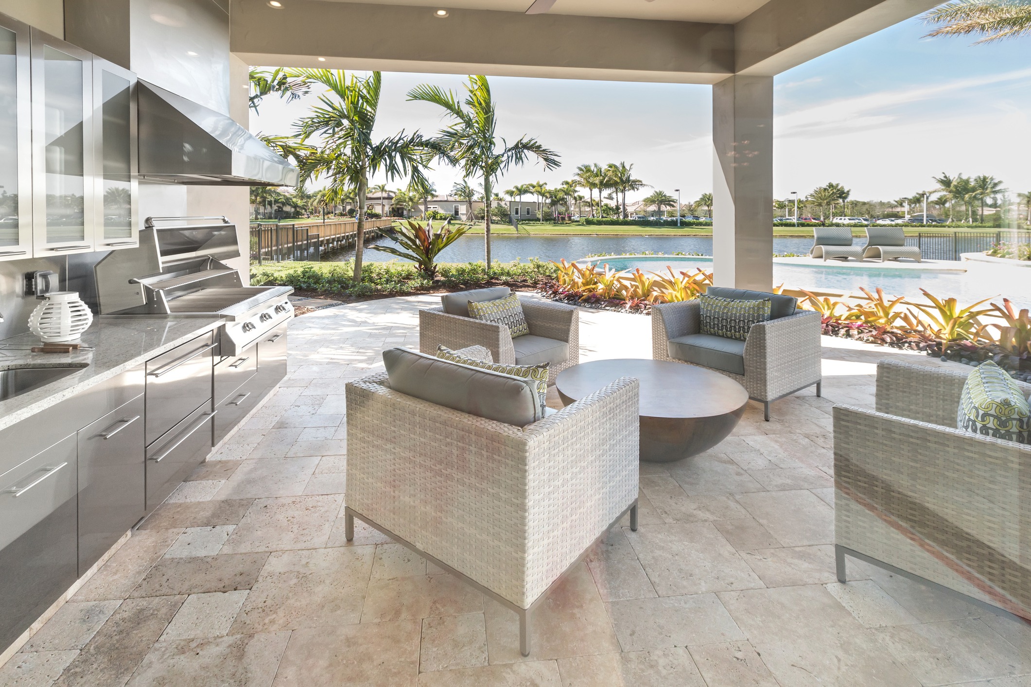 Enjoy The Summer With An Outdoor Kitchen