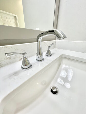 Bathrooms Image 38