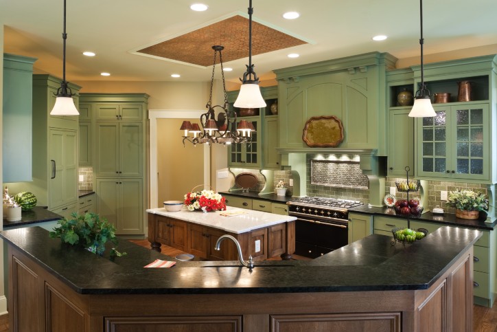 4 Benefits Of Custom Cabinets For Kitchens And Bathrooms